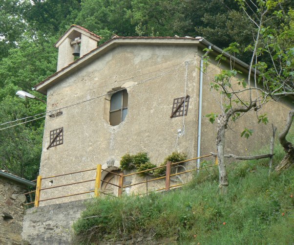 Chiesetta della Madonna del Carmine nella frazione Traversa